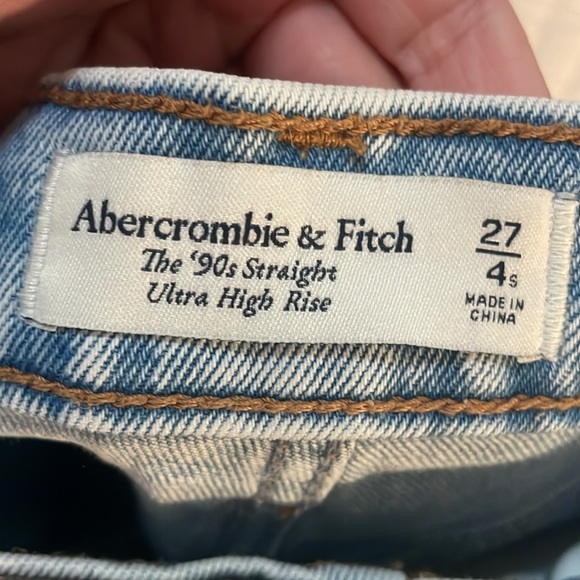 Abercrombie 90s straight ultra high rise ripped jeans - Picture 4 of 4